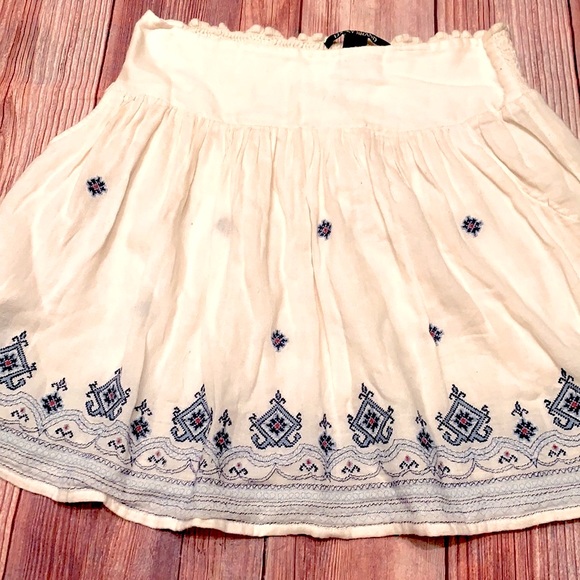 Lucky Brand Mini skirt boho embroidery 100 percents cotton - Picture 4 of 8
